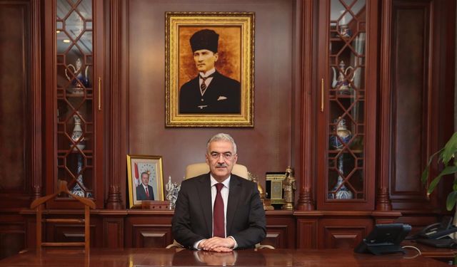 VALİ EROL AYYILDIZ’DAN BERAT KANDİLİ MESAJI