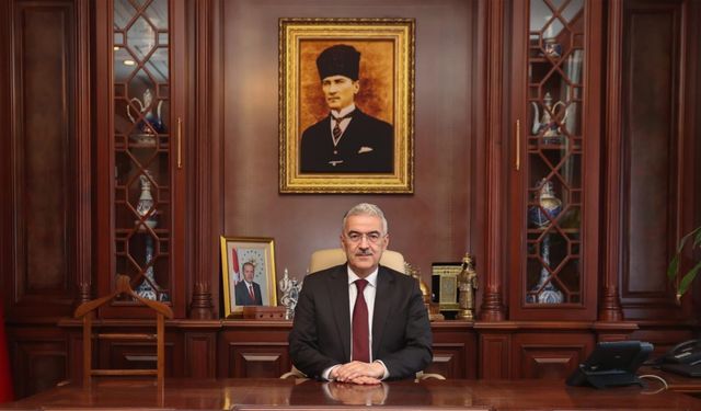 BURSA VALİSİ EROL AYYILDIZ’DAN ANLAMLI MESAJ: ÇANAKKALE RUHU YENİDEN CANLANDI