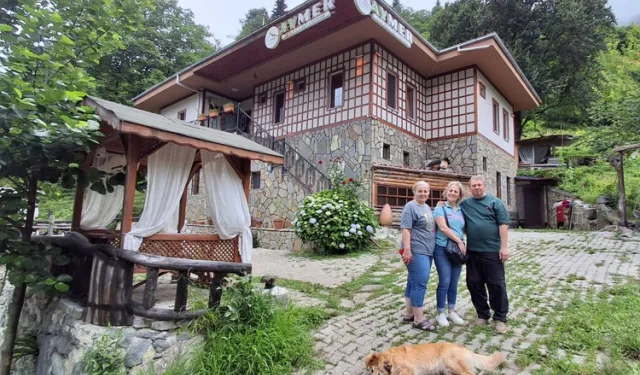 Bursa’dan memleketine döndü, Artvin’in doğasını dünyaya tanıtıyor