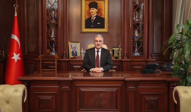 BURSA VALİSİ EROL AYYILDIZ'DAN 15 TEMMUZ'DA BİRLİK VE BERABERLİK VURGUSU
