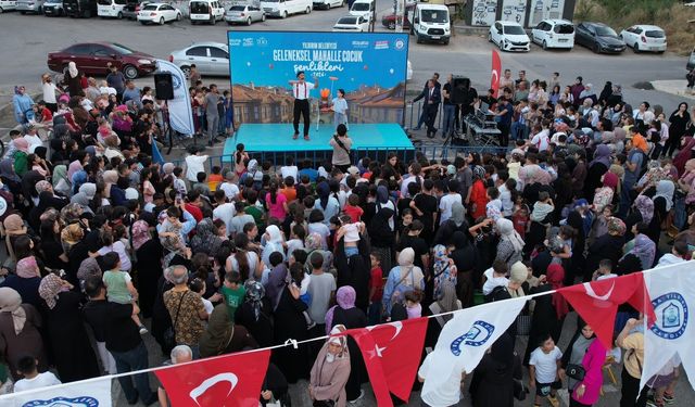 YILDIRIM’DA SOKAKLAR ŞENLENDİ