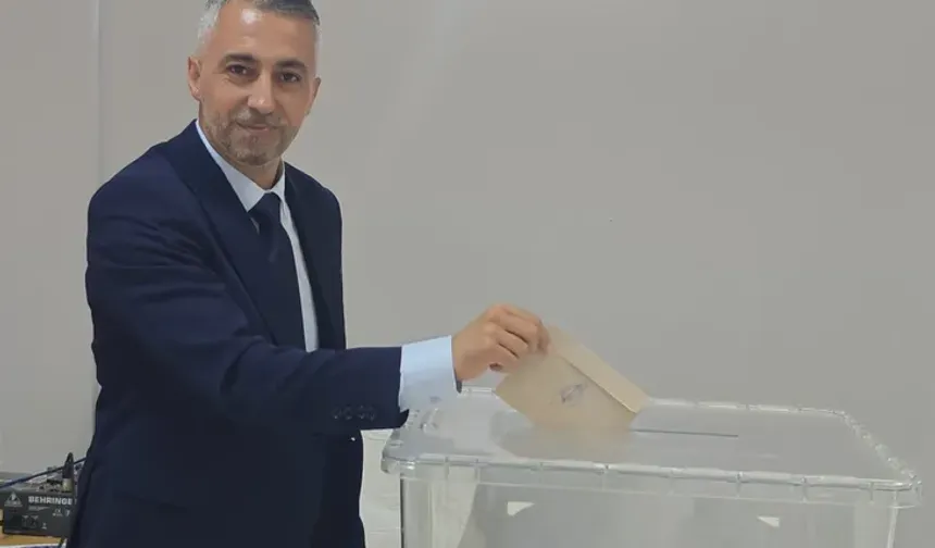 Bursa Gemlik'te Kent Konseyi Sedat Akkuş ile devam