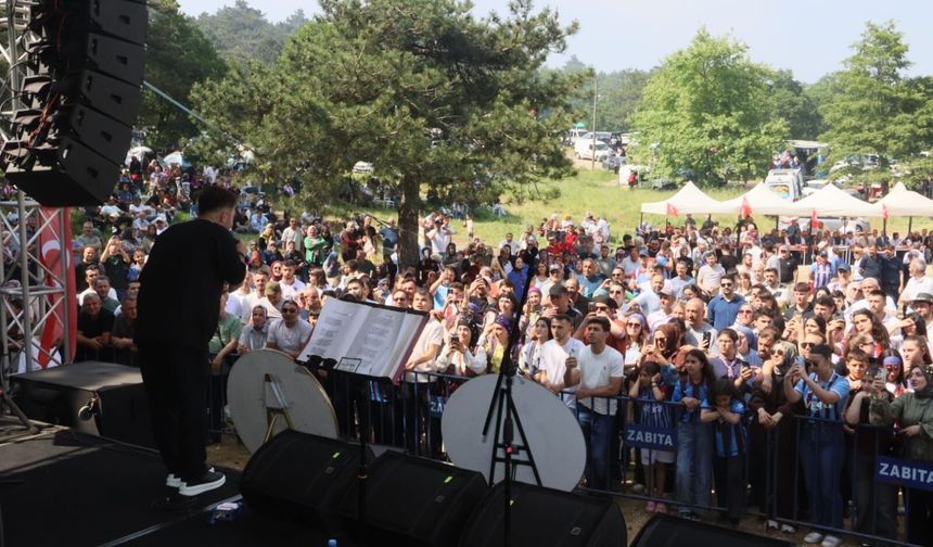 Bursa Gümüşhaneliler Yayla Şenliği’nde Karadeniz rüzgarı esti