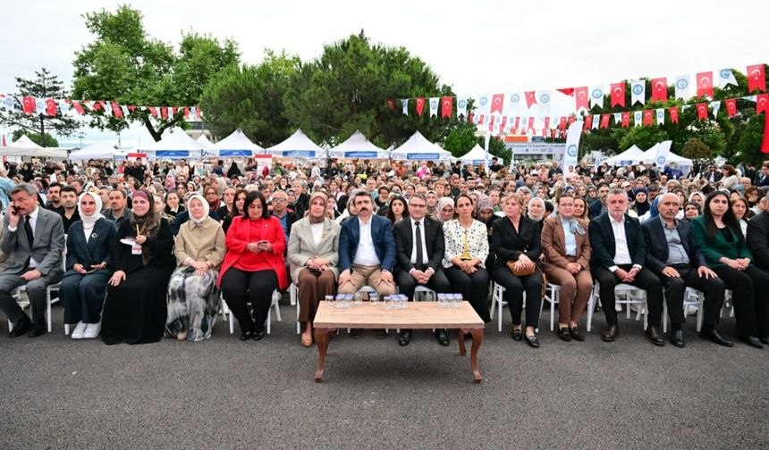 YILDIRIM’DA KADINLAR ÜRETİYOR, KENT KAZANIYOR