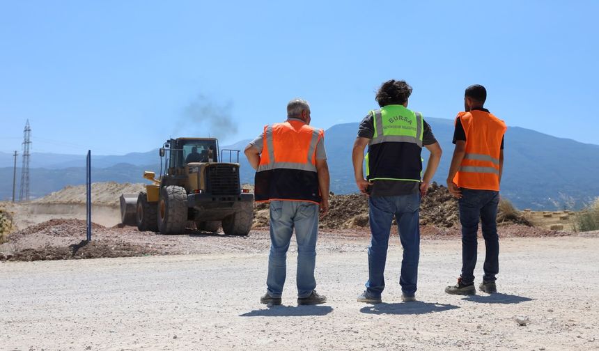 Büyükşehir’den İnegöl’e 18 kilometre uzunluğunda yeni yol